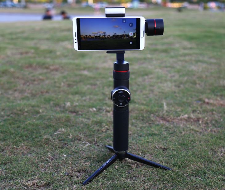 कैमरा स्मार्टफोन के लिए एएफआई वी 5 ऑटो ऑब्जेक्ट ट्रैकिंग मोनोपॉड सेल्फी-स्टिक 3 एक्सिस हैंडहेल्ड गिंबल